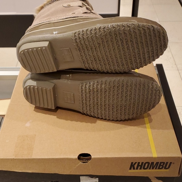 Khombu NWT Keri Winter Snow Boots with Faux Fur - Picture 6 of 8